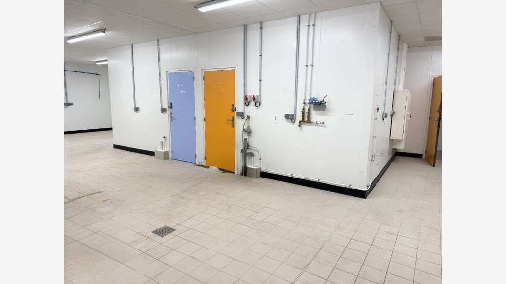 À louer local agroalimentaire 226m² à Henrichemont