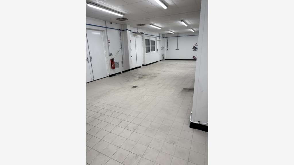 À louer local agroalimentaire 226m² à Henrichemont