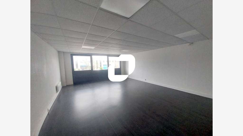 A louer Local d'activité 298m² Herblay