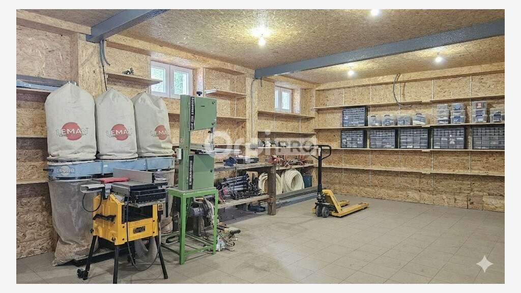 Ensemble immobilier à louer 240m² Horbourg-Wihr