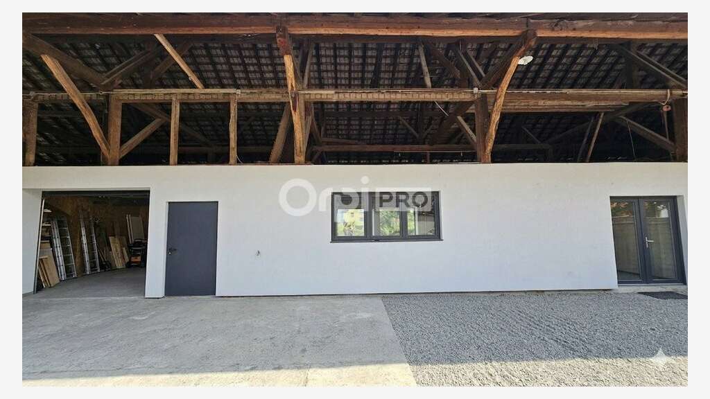 Ensemble immobilier à louer 240m² Horbourg-Wihr
