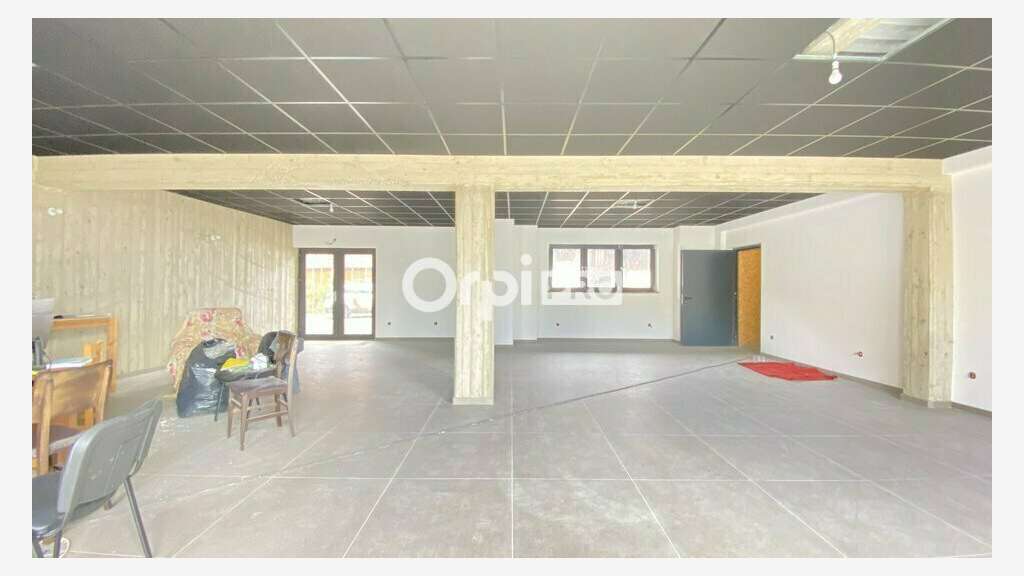 Ensemble immobilier à louer 240m² Horbourg-Wihr