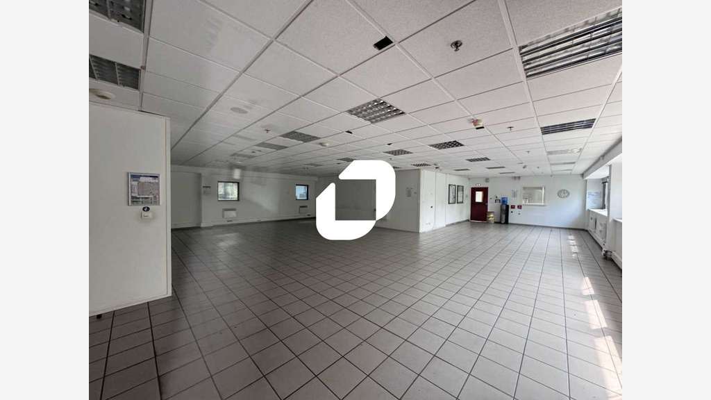 A louer Local d'activité 10768m² Houplines