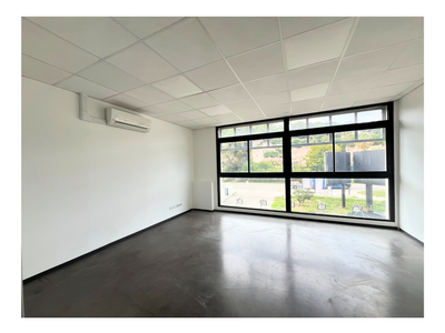 Location Locaux commerciaux - Boutiques à Hyères