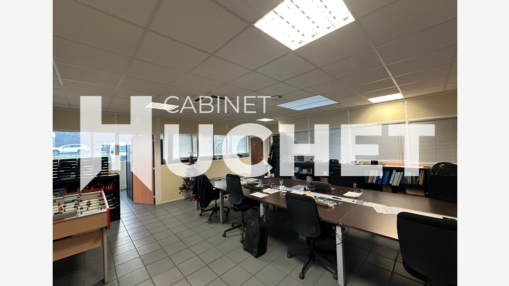 A louer site indépendant 1438m² à Caen Sud