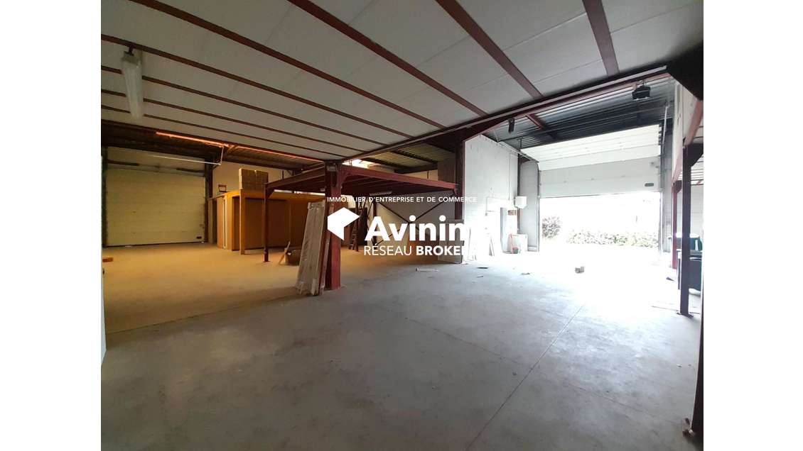Loue Très beau local d'activité de 725m² à Ingré