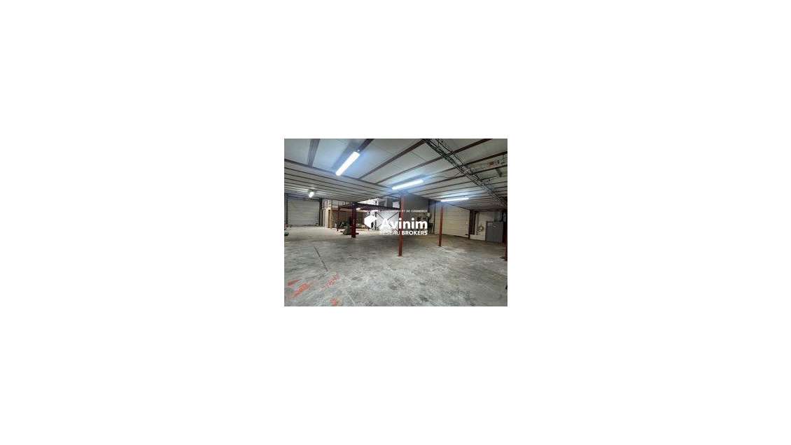 OPPORTUNITE LOCAL ACTIVITE 700M² ORLEANS PROX A10