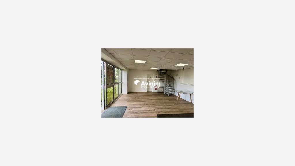 Opportunité local activité 700m² Orléans prox A10