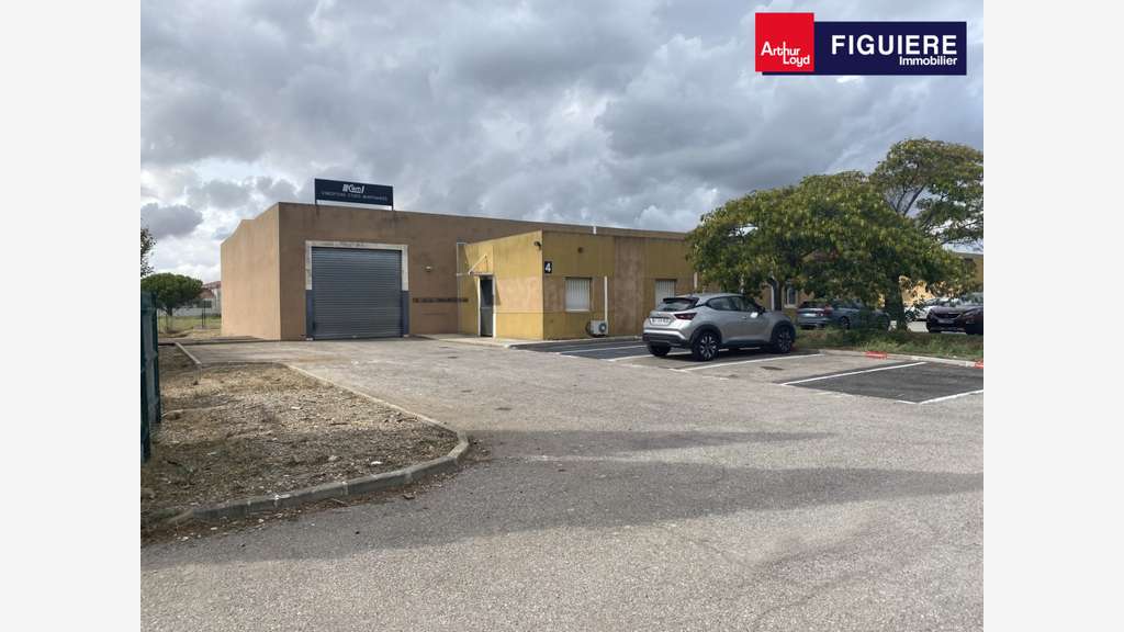 Local d'activité 320m² à louer Istres zone du Tubé