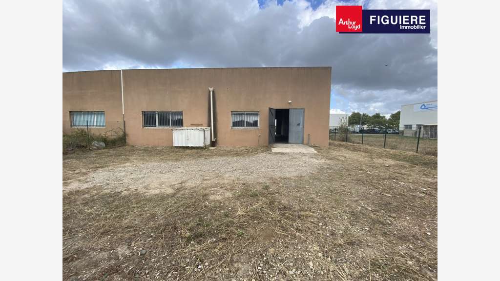 Local d'activité 320m² à louer Istres zone du Tubé