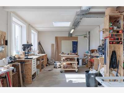 À louer locaux d'activités 30 à 250m² à Ivry/Seine