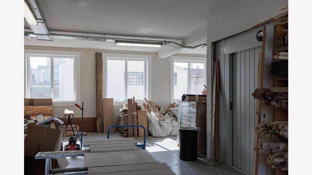 À louer locaux d'activités 30 à 250m² à Ivry/Seine