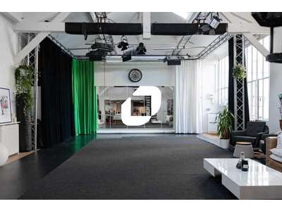 Location Locaux d'activités - Entrepôts à Ivry-sur-Seine