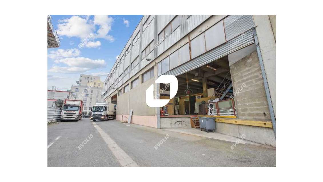 A louer Local d'activité 890m² Ivry sur seine