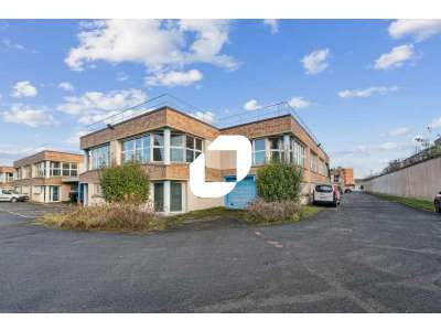 Location Locaux d'activités - Entrepôts à Ivry-sur-Seine