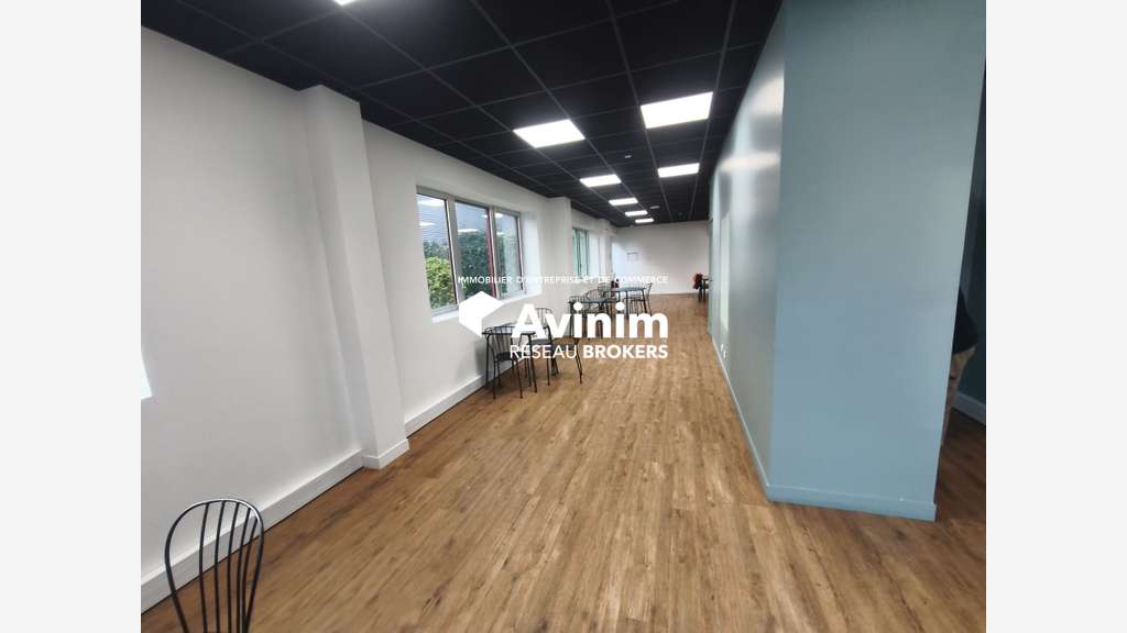Local d'activité 892m² Capstone Park Carré d'Ivry
