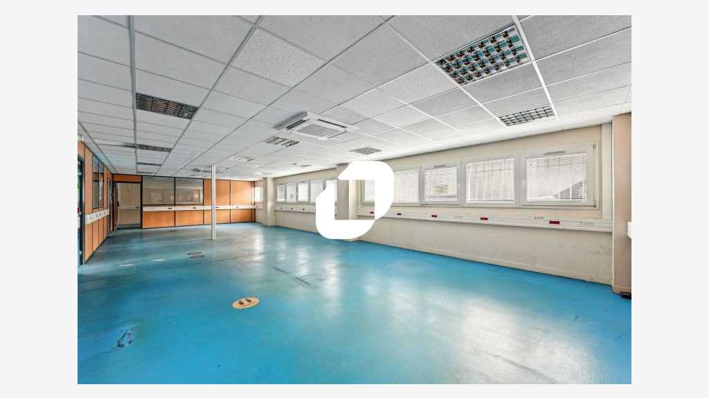 A louer Local d'activité 1799m² Ivry sur seine
