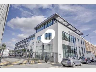 A louer Local d'activité 1049m² Ivry sur seine