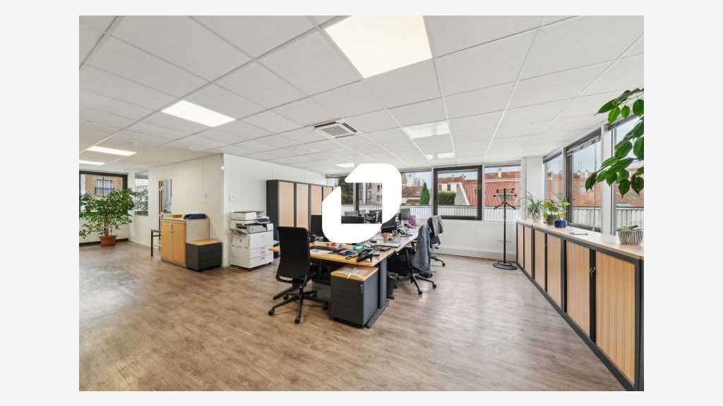 A louer Local d'activité 137m² Ivry sur seine