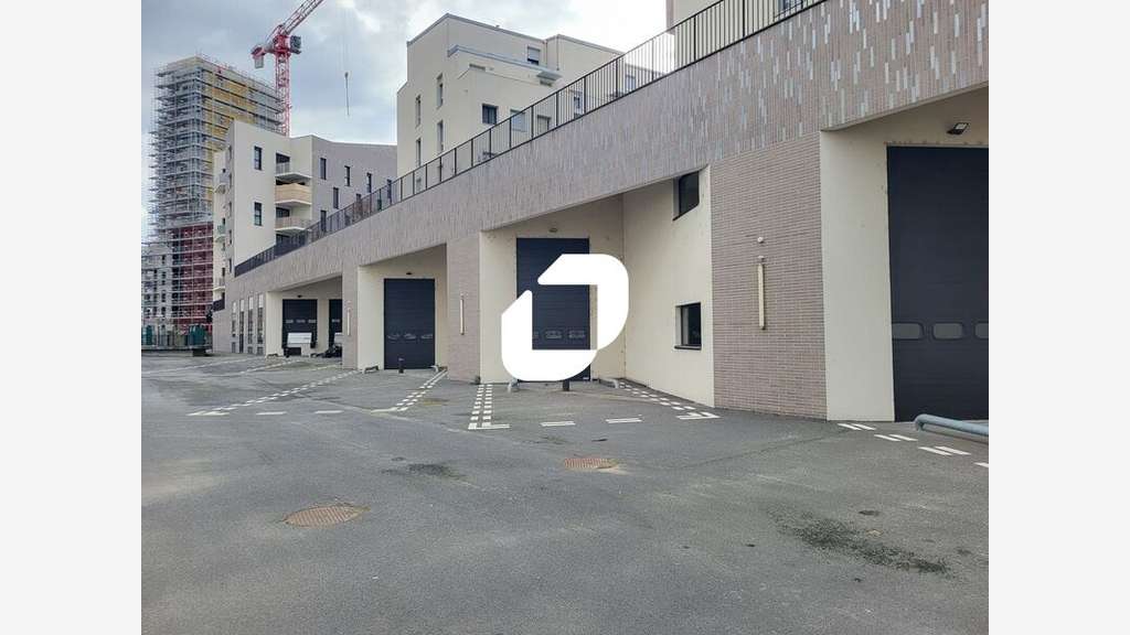 A louer Local d'activité 6326m² Ivry sur seine