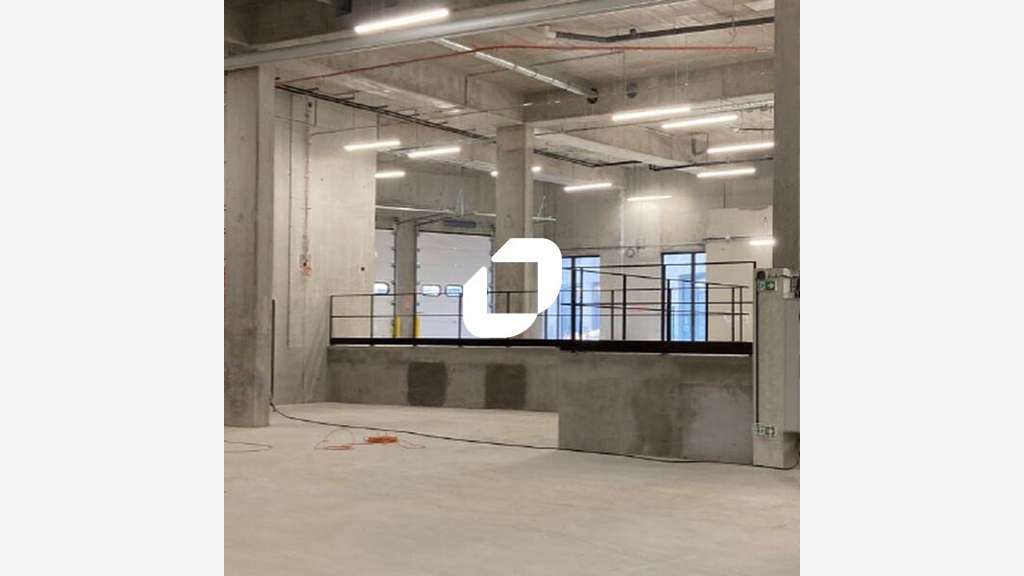 A louer Local d'activité 1720m² Ivry sur seine