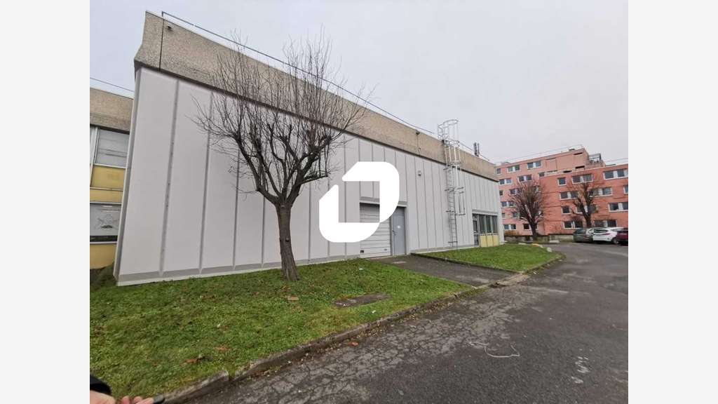 A louer Local d'activité 757m² Ivry sur seine
