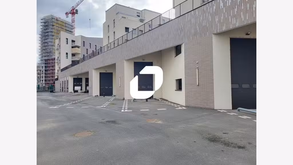 A louer Local d'activité 6326m² Ivry sur seine