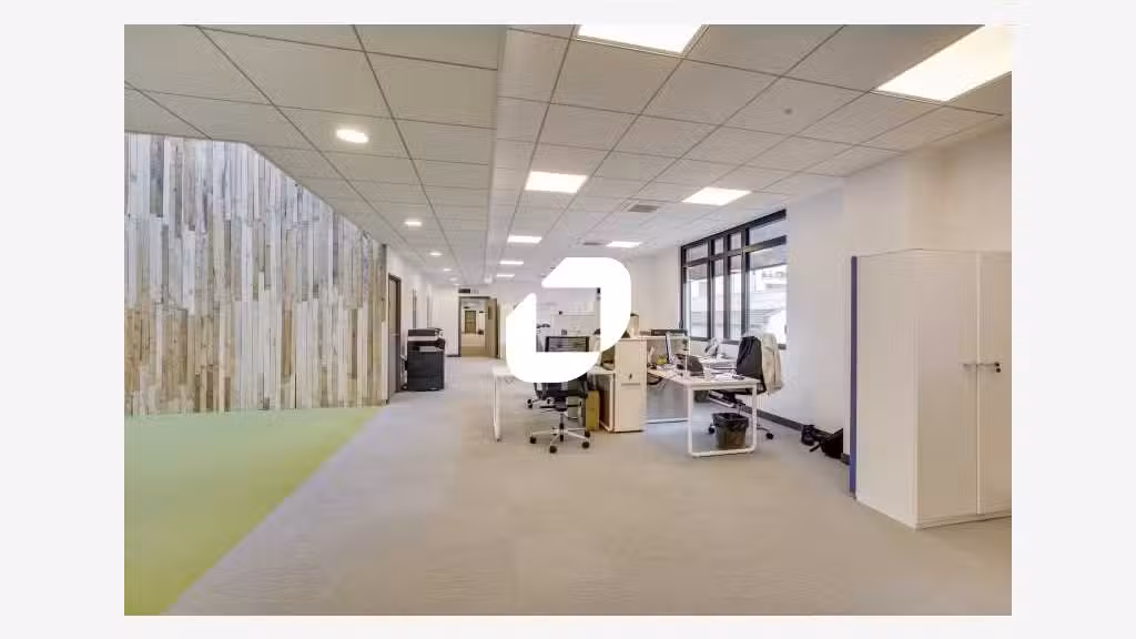 A louer Local d'activité 3296m² Ivry sur seine