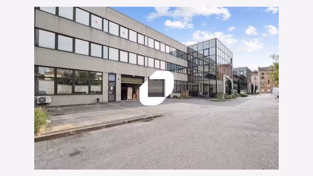 A louer Local d'activité 2205m² Ivry sur seine