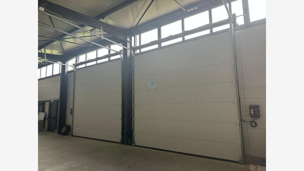 A louer local d'activité 290m² à Janville