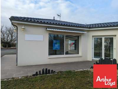 Location Locaux d'activités - Entrepôts à Jaunay-Marigny