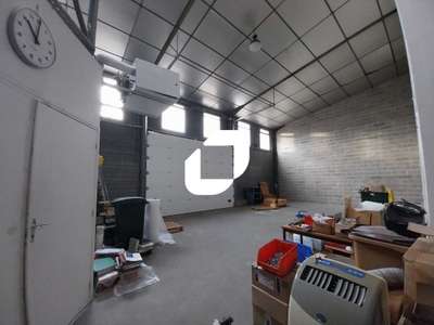 Location Locaux d'activités - Entrepôts à Jouars-Pontchartrain