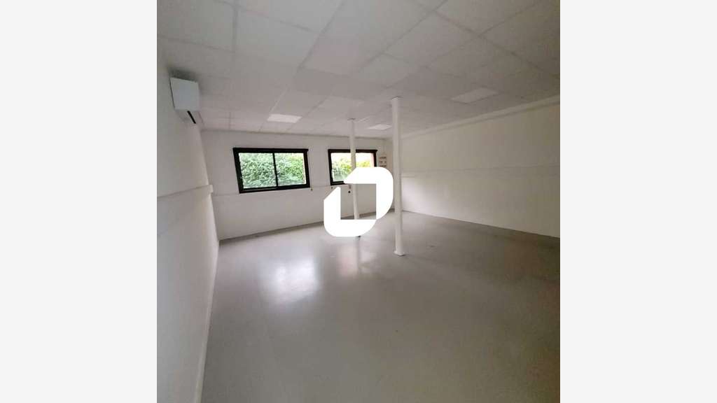 A louer Local d'activité 644m² Jouy en josas