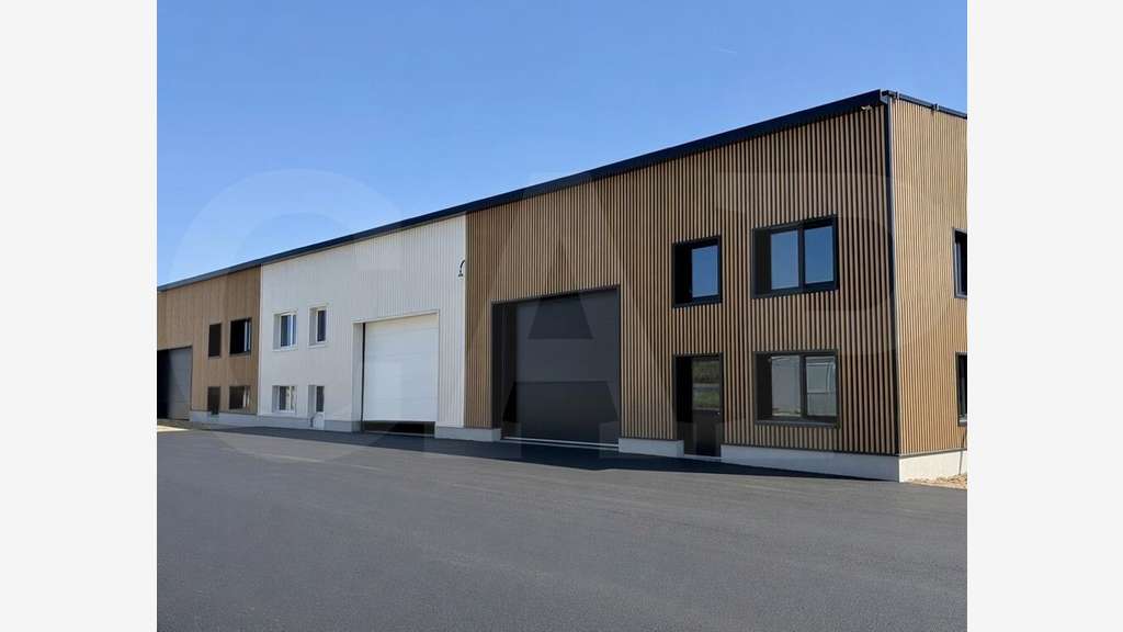 A louer local d'activité de 384m² à Kervignac