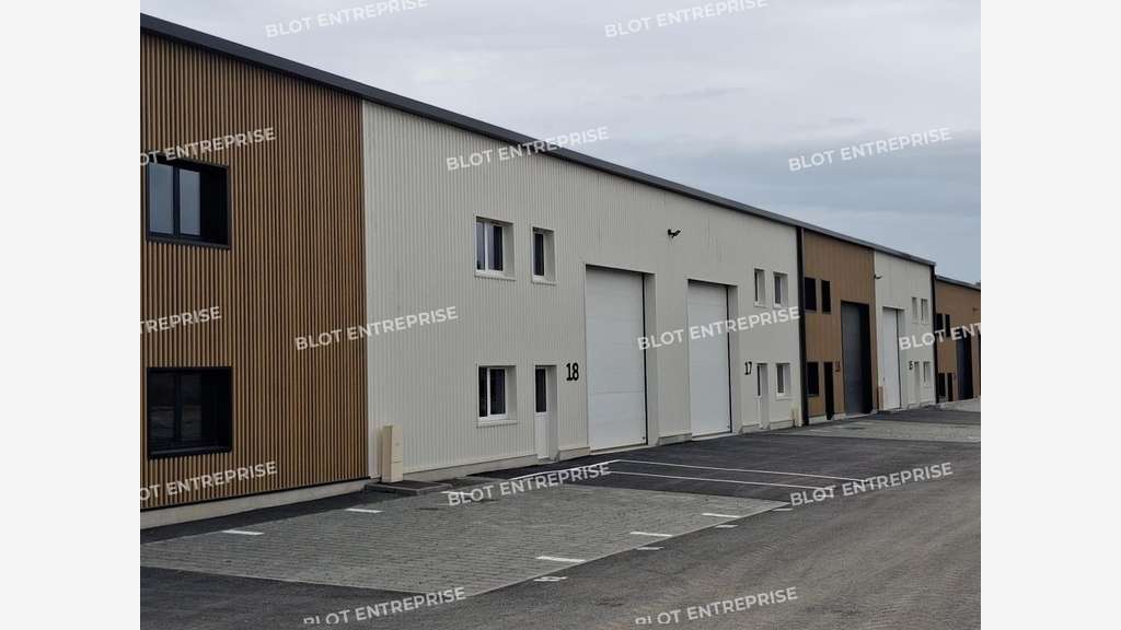 A louer local d'activités de 113m² à Kervignac