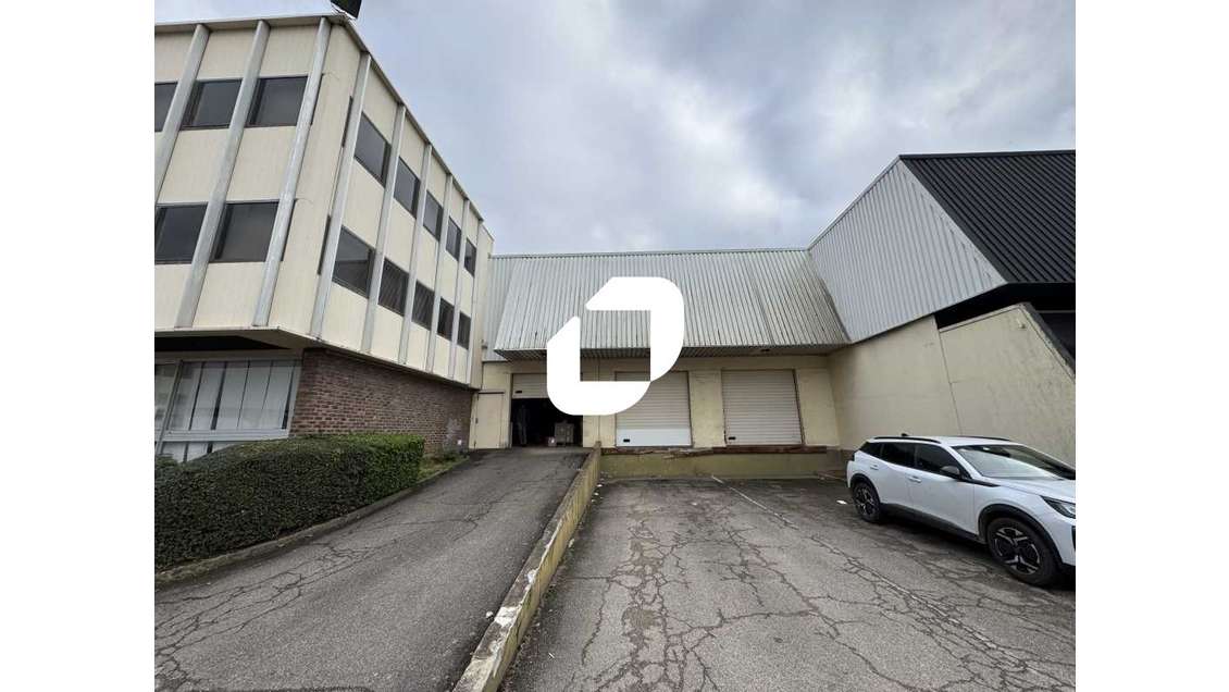 A louer Local d'activité 965m² L'hay les roses