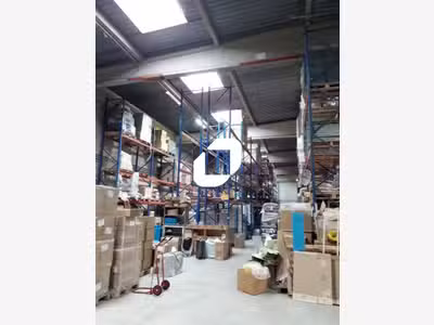A louer Local d'activité 965m² L'hay les roses