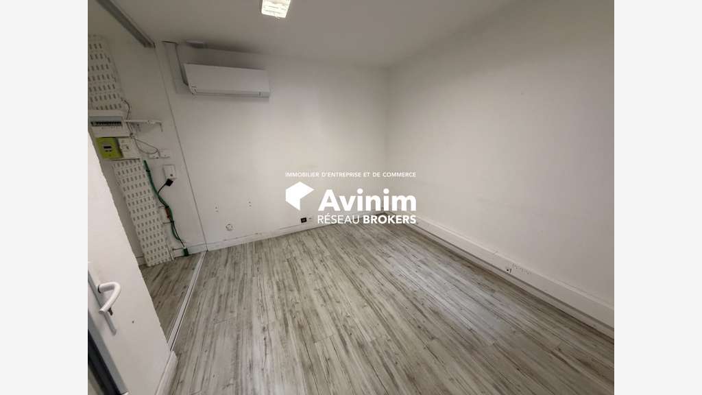 Loue local activité bureaux 310m² L'Isle-Jourdain