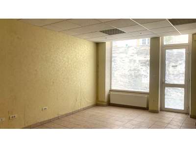 Location Locaux commerciaux - Boutiques à L'Isle-sur-Serein