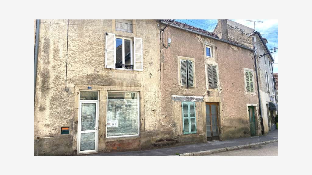 A louer local 85m² avec logement L'Isle-sur-Serein