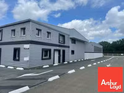 Location local d'activité 678m² L'Oie empl strat.