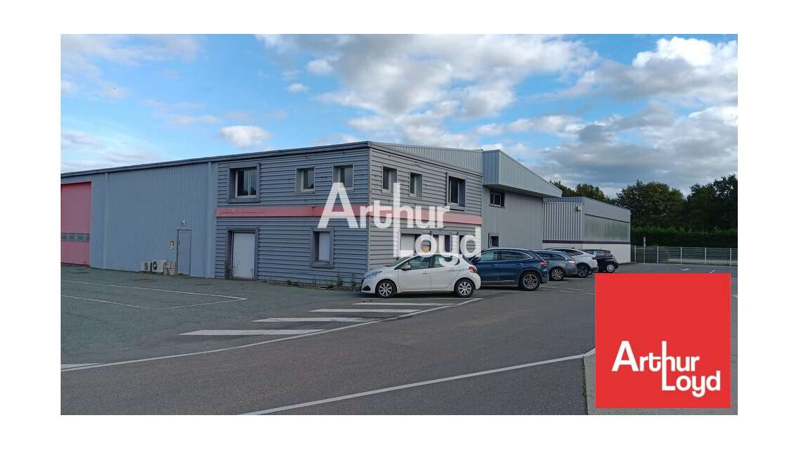 L'OIE  LOCAL D'ACTIVITE DE 678 M² À LOUER