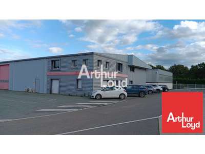 Location Locaux d'activités - Entrepôts à Sainte-Florence