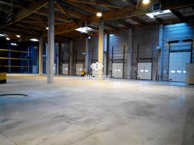 A louer entrepôt logistique 6000m² secteur Millau