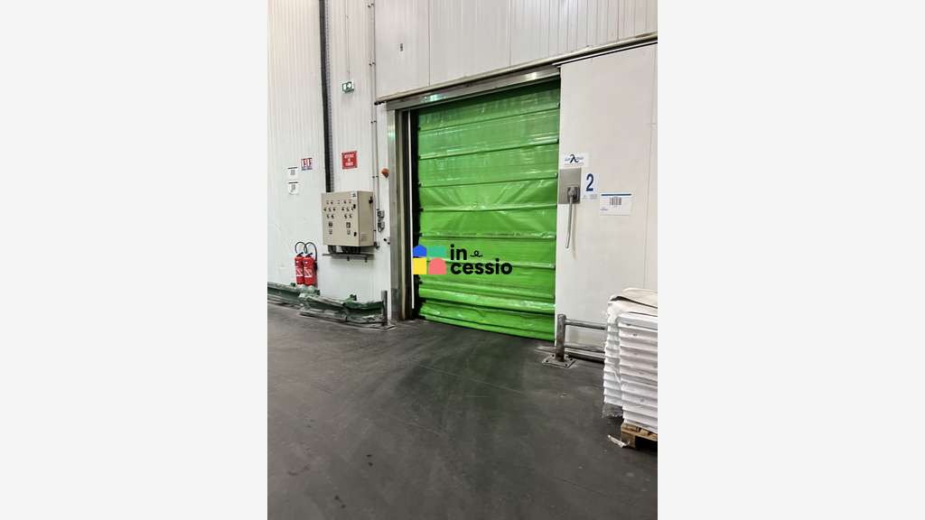 Beau site activité logistique froid positif 6500m²