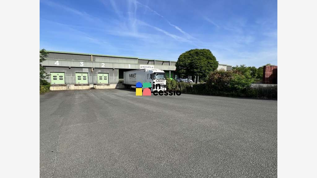 Beau site activité logistique froid positif 6500m²