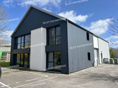 Location Locaux d'activités - Entrepôts à La Chapelle-des-Fougeretz