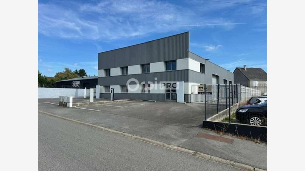 LA CHAPELLE-SUR-ERDRE - LOCAL D'ACTIVITE à louer