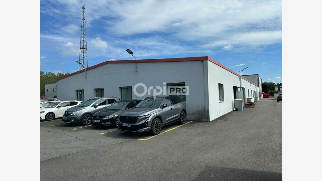 LA CHAPELLE-SUR-ERDRE - LOCAL D'ACTIVITE à louer