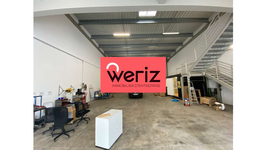 Location local 272m² à La Ciotat ZI Athélia 